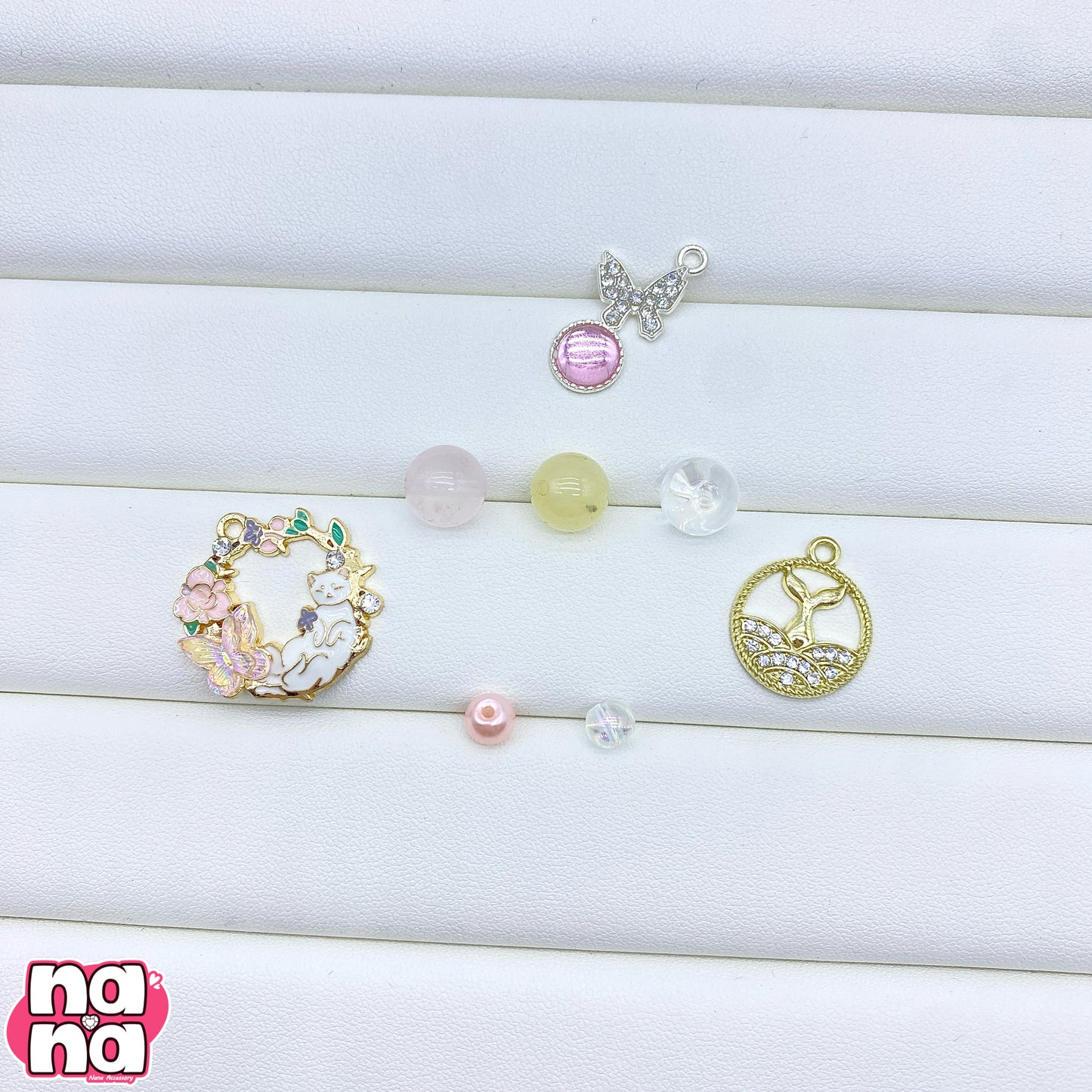 【A701】楽園 高品質天然石(玉髓)XローズクォーツXガラスXパール(6+10)