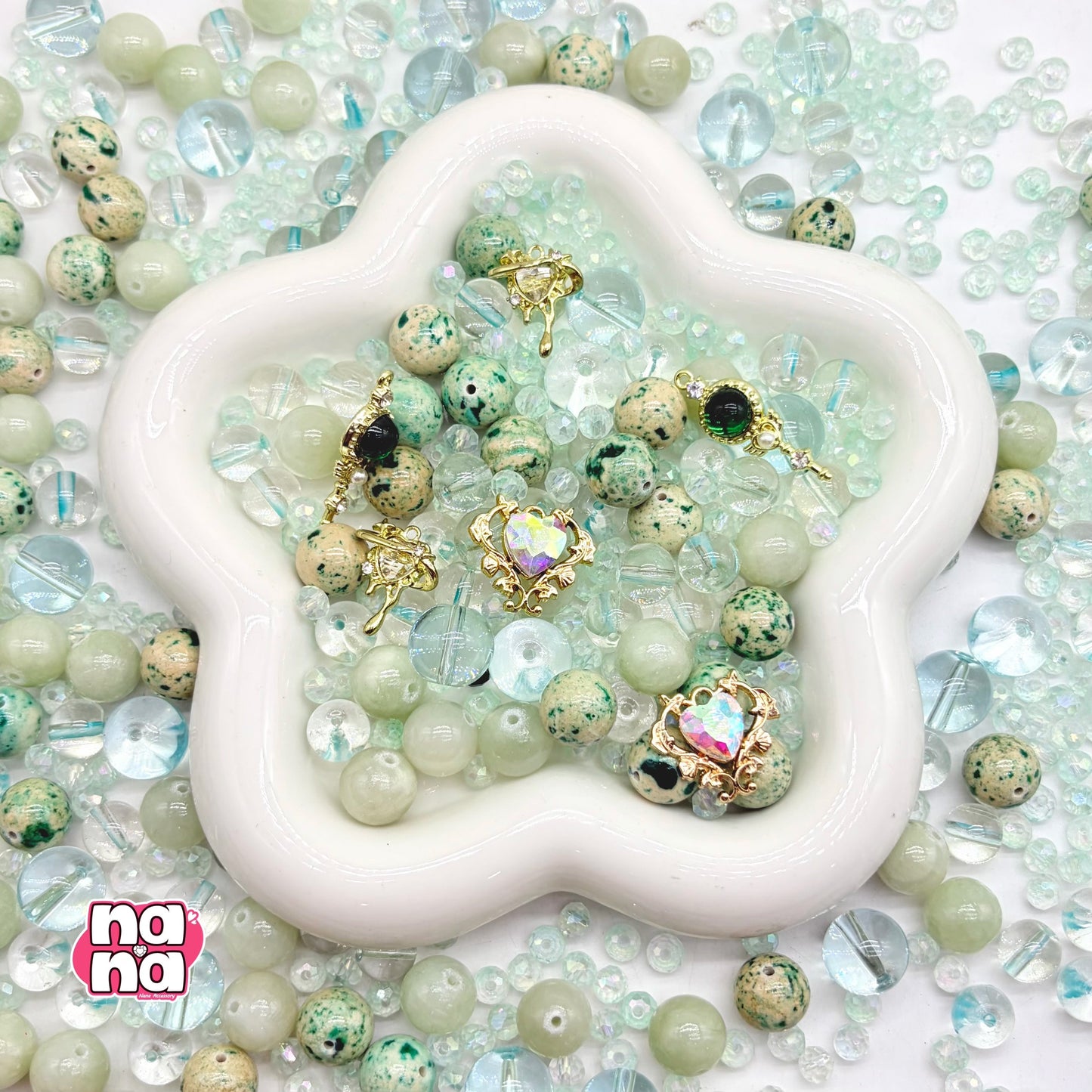 【Y1050】はるのあめ 高品質クォーツ&ガラス(10*10)