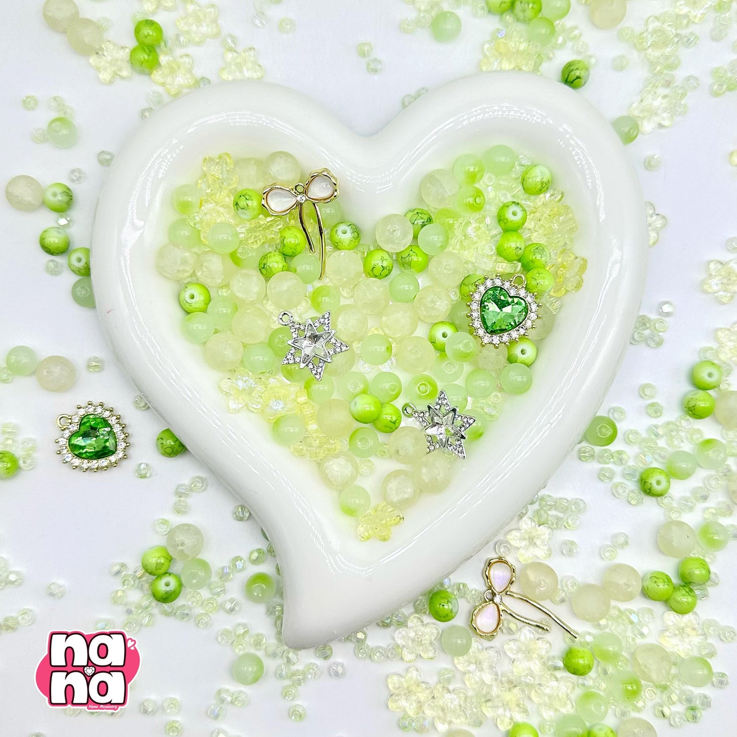 【Y1052】希望の芽 高品質ガラス(10*10)