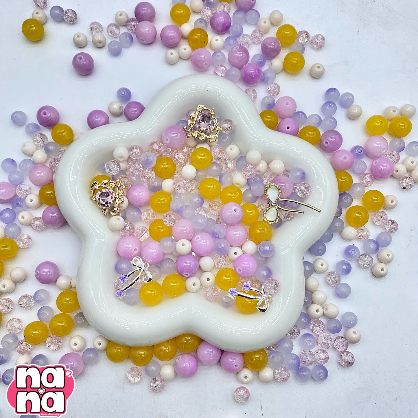 【A1196】いざ 手のなる方へと 高品質天然石Xガラス(8+12)