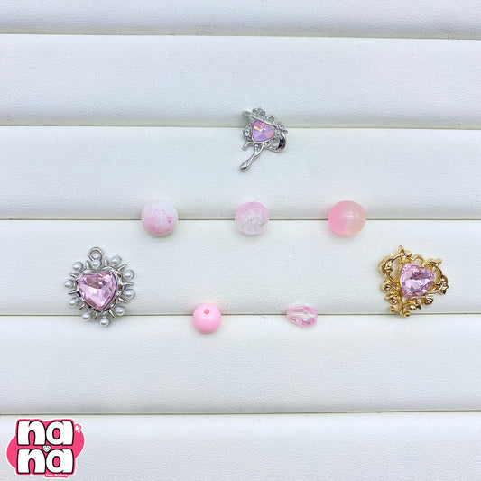 【A1206】ローズのあとさき🌹 高品質天然石Xガラス(8+10)