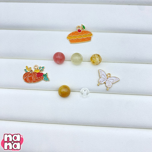 【A703】夏とスイカ   高品質天然石（ベンチュリン+スイカの皮）XキャッツアイXガラス（8+10）