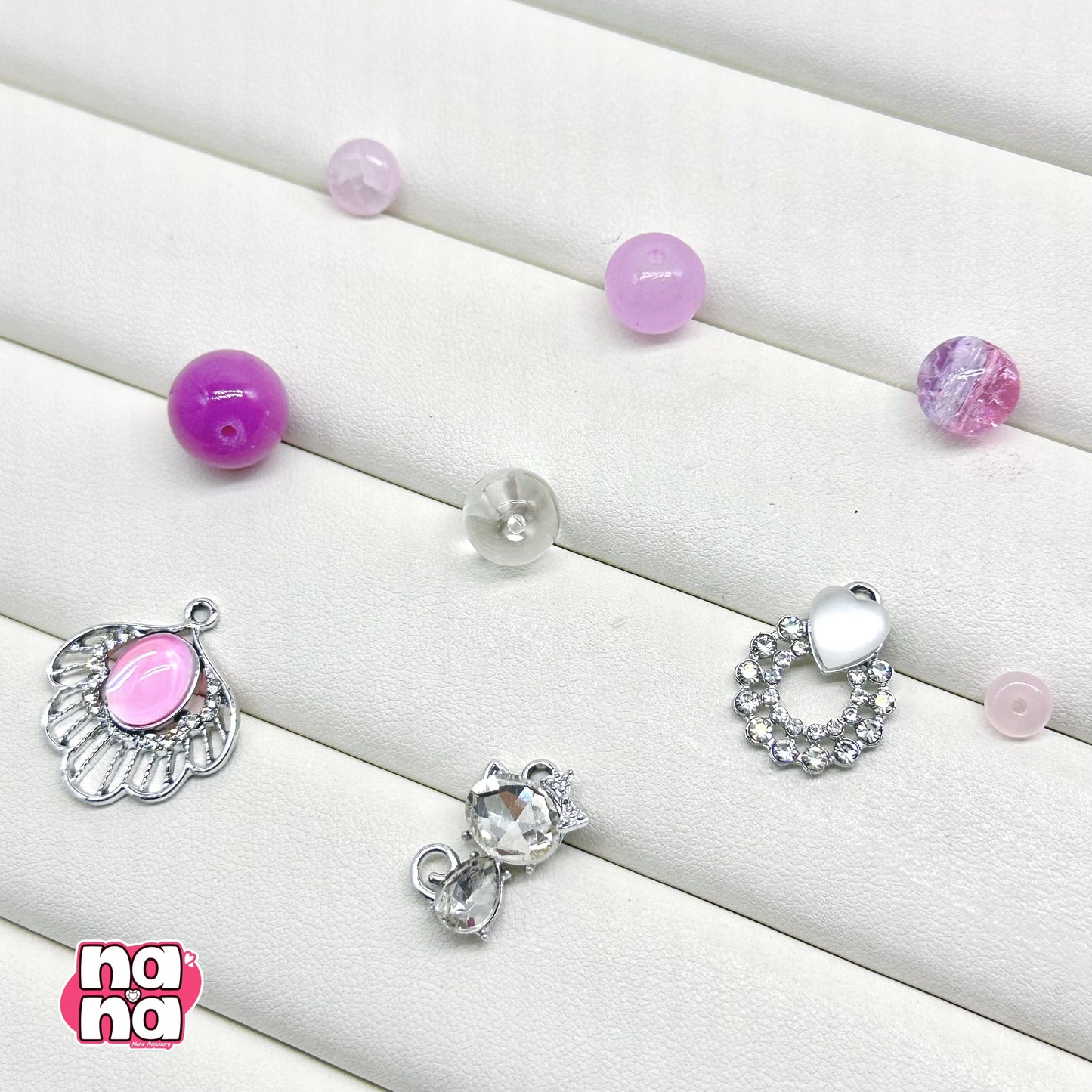 【A1151】甘い秘密    高品質天然石Xガラス（10+12）