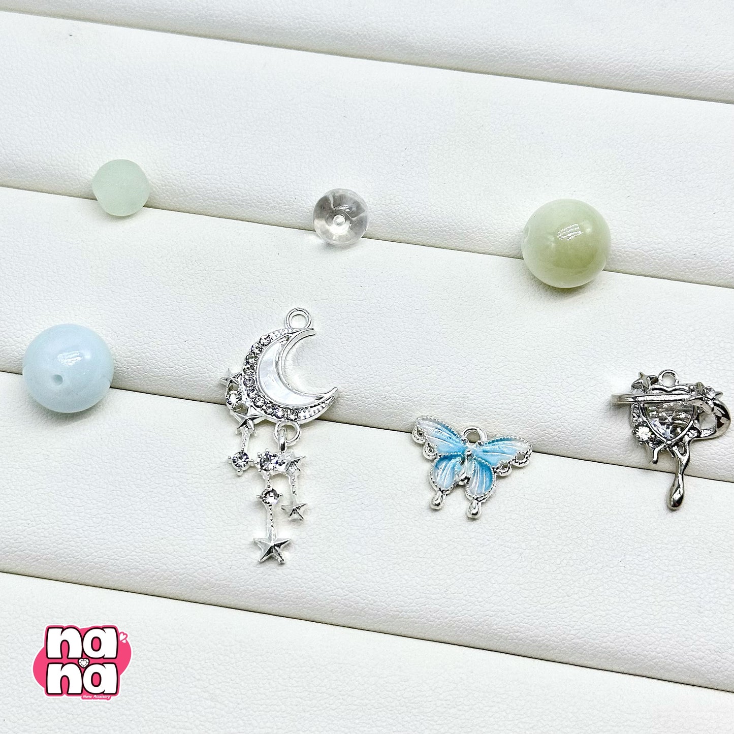 【A1230】願いだけの約束     高品質天然石Xガラス（8+12）