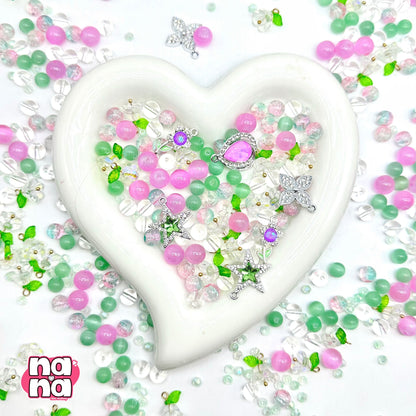 【Y1126】春の花園  高品質キャッツアイ&ガラス（10*10）