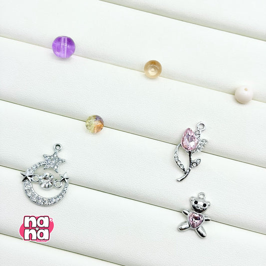 【Y1134】時を超えた思い出   高品質ガラス（10*10）