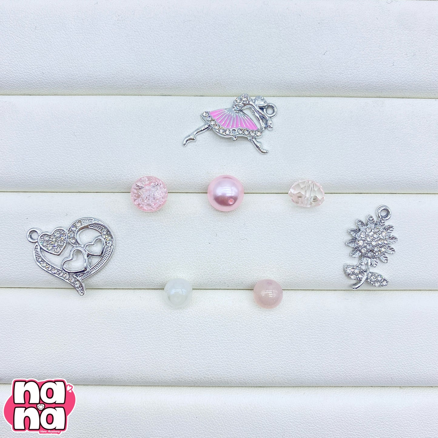 【Y1178】さくさらひらひら  高品質ガラス（10*10）