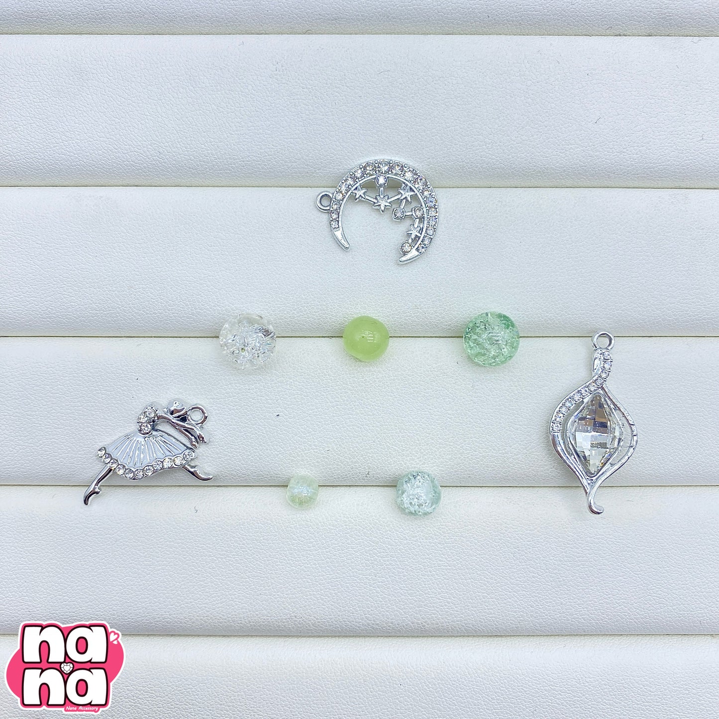 【Y1179】エルフのささやき  高品質ガラス（10*10）