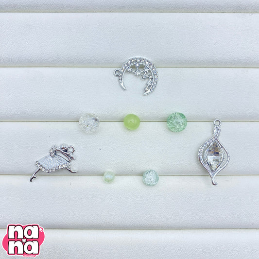 【Y1179】エルフのささやき  高品質ガラス（10*10）