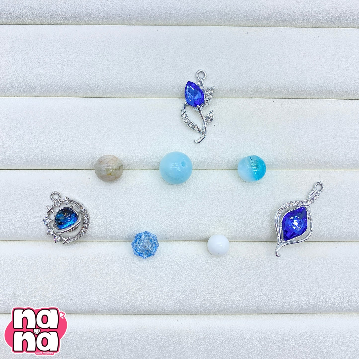 【Y1182】つきあかりのダンス  高品質クォーツ&ガラス（10*10）