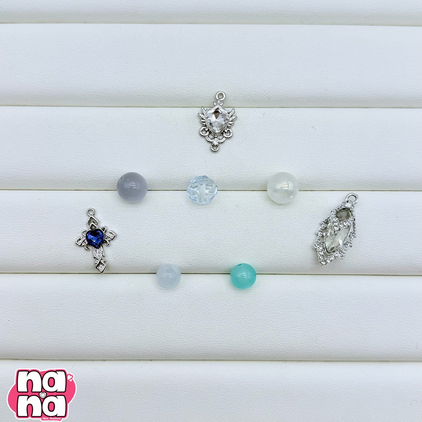 【A1306】急ぎ足の明日へと    高品質キャッツアイXガラス（8+10)