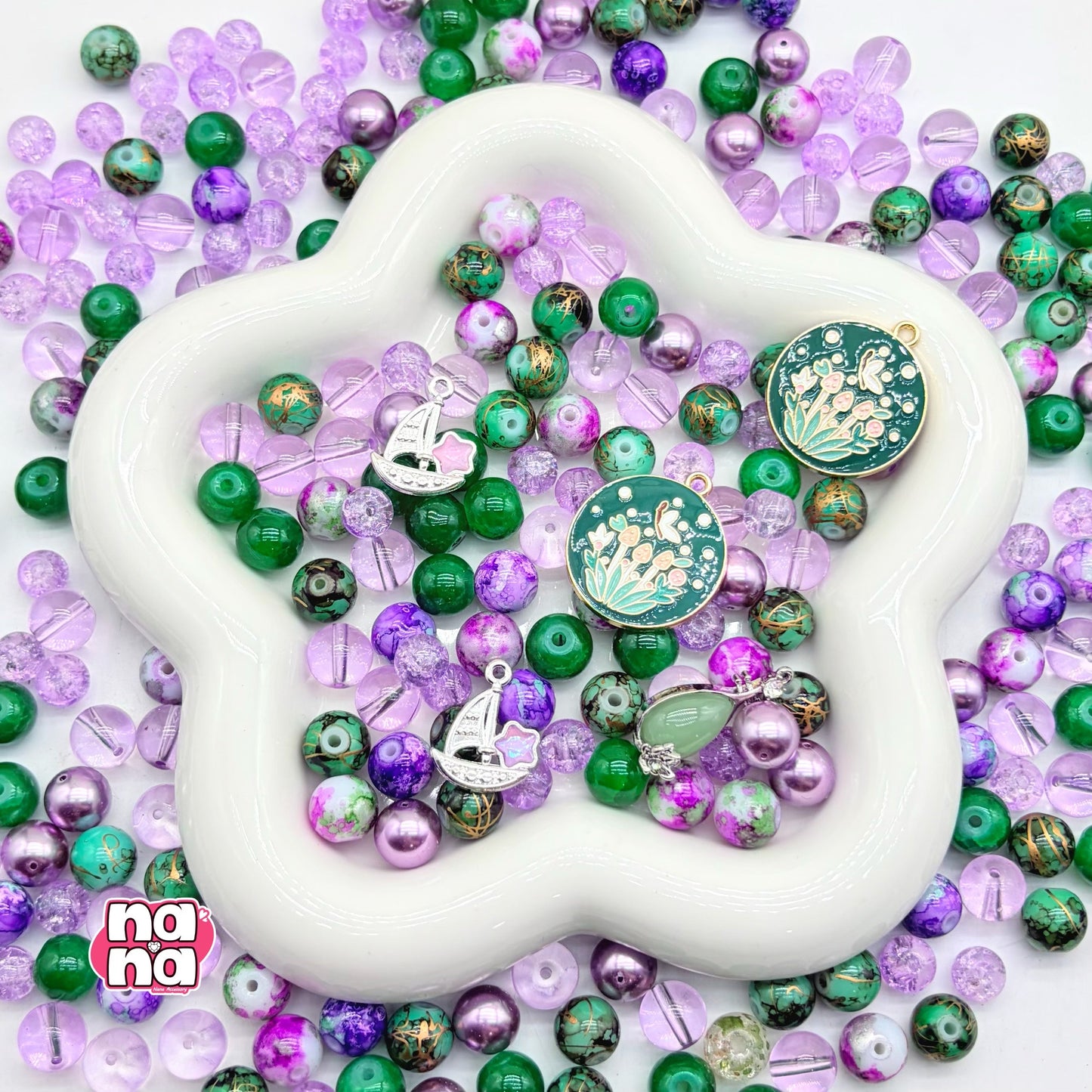 【Y1243】ぶどう  高品質ガラス（10*10）