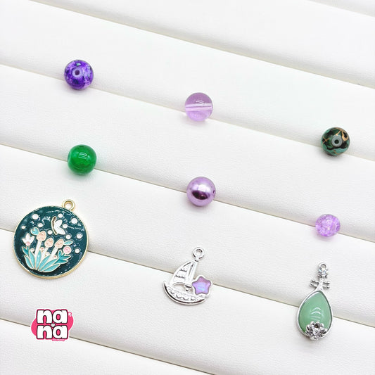 【Y1243】ぶどう  高品質ガラス（10*10）